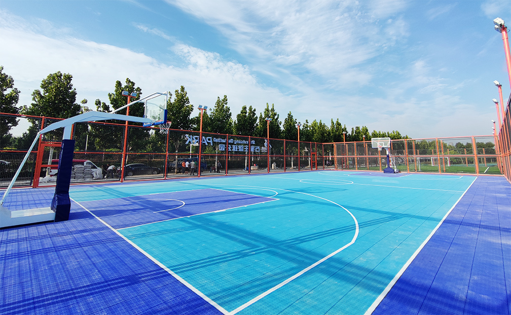 200 Sports Courts Built in Shijiazhuang