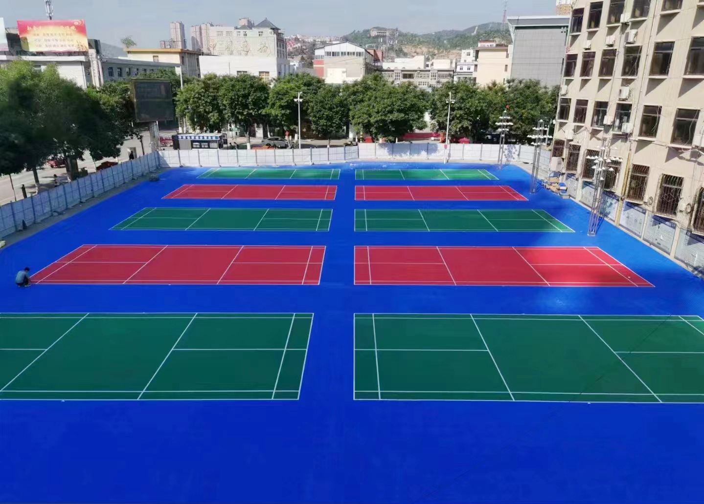 Outdoor Synthetic Badminton Court