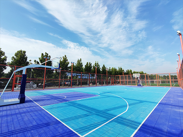 200 Sports Courts Built in Shijiazhuang