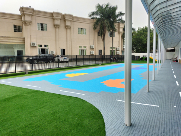 Choosing The Right Kindergarten Flooring Material